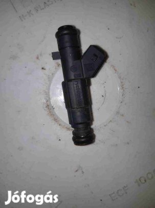 Volkswagen Polo 6N 94-01 Injektor / Porlasztó / Befecskendező