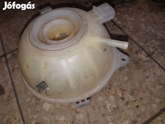 Volkswagen Polo 6N 94-01 Kiegyenlítő Tartály