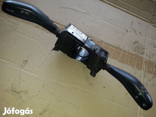 Volkswagen Polo 9N Bajuszkapcsoló