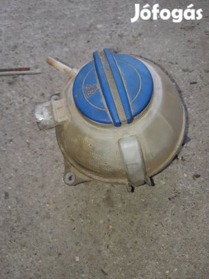 Volkswagen Polo 9N Kiegyenlítő Tartály