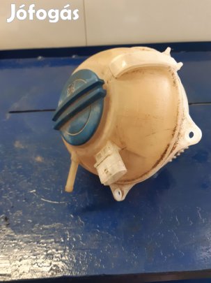 Volkswagen Polo 9N Kiegyenlítő Tartály