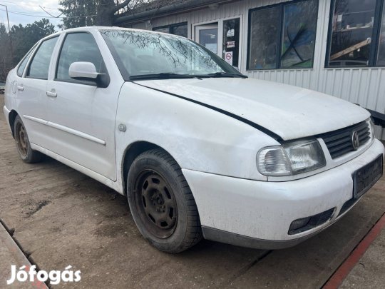 Volkswagen Polo Classic (2001) 1.6i ALM Alkatrészek #M3801