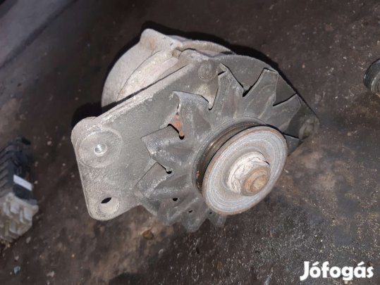 Volkswagen Polo Generátor