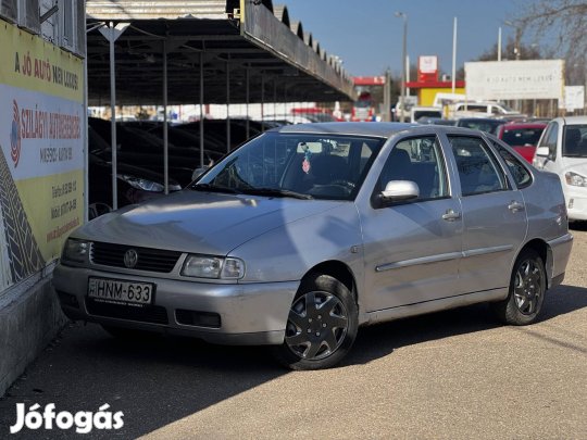 Volkswagen Polo III Classic 1.4 75 Comfortline...
