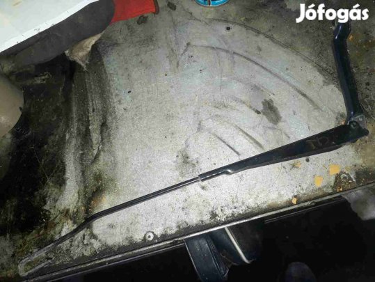 Volkswagen Polo Jobb Első Ablaktörlő Kar