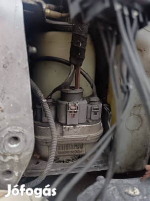 Volkswagen Polo elektromos szervó