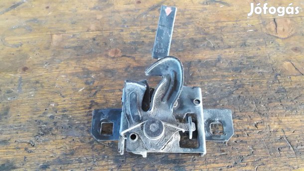 Volkswagen Sharan II Motorháztető Zárszerkezet