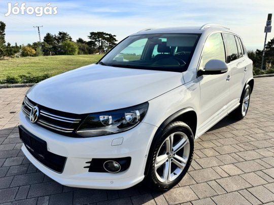 Volkswagen Tiguan 1.4 TSi Trend&Fun BMT R-LINE...