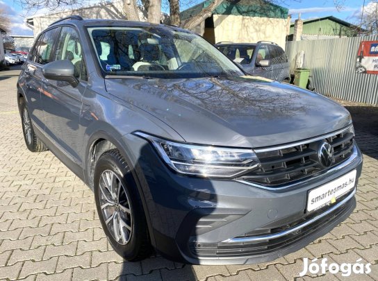 Volkswagen Tiguan 1.5 TSI Life DSG +Téli Kerékg...