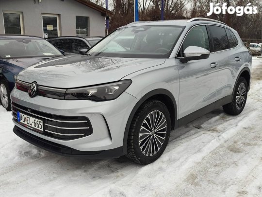 Volkswagen Tiguan 2.0 TDI Elegance 4Motion DSG...