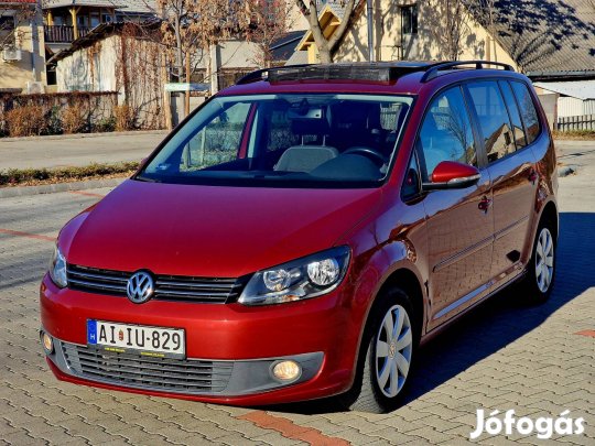 Volkswagen Touran 1.4 TSI Comfortline DSG Panor...