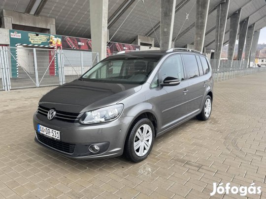 Volkswagen Touran 1.6 CR TDI Highline 154 ezer km