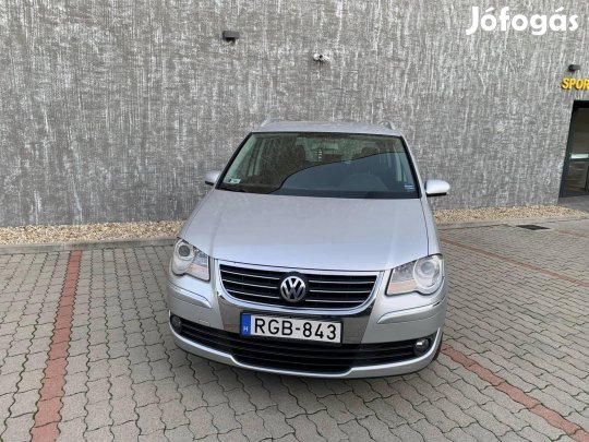 Volkswagen Touran 2.0 PD TDI Trendline