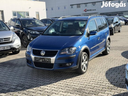 Volkswagen Touran Cross1.4 TSi 167eKm.Vezérlés-...