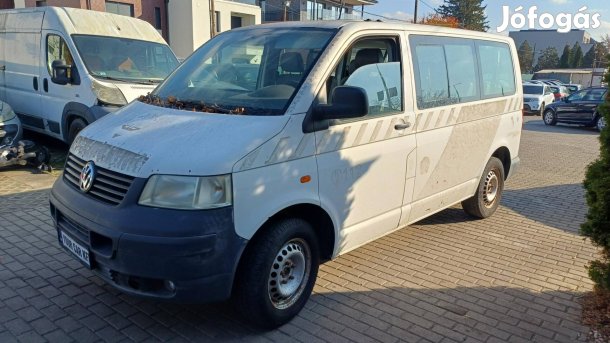 Volkswagen Transporter 2.5 TDI Mikrobusz ICE Plus