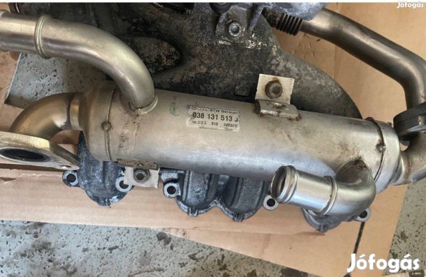 Volkswagen Transporter 5 EGR hűtő 038 131 513 J beszerelési garancia