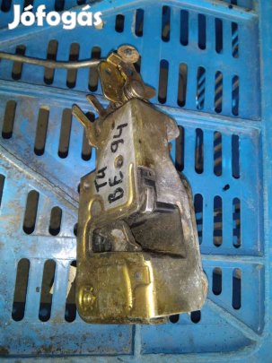 Volkswagen Transporter T4 91-03 Bal Első Ajtó Zárszerkezet