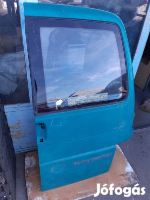 Volkswagen Transporter T4 91-03 Jobb Csomagtérajtó