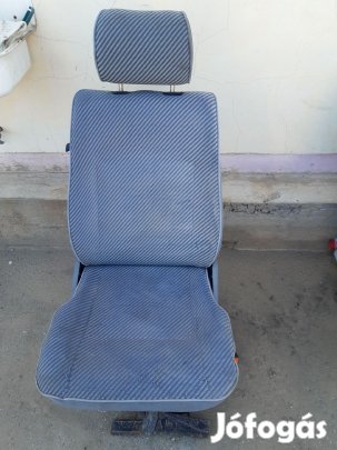 Volkswagen Transporter T4 91-03 Jobb Hátsó Ülés