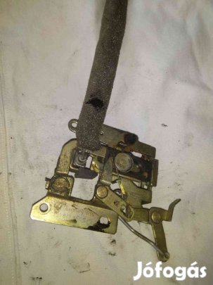 Volkswagen Transporter T4 91-03 Jobb Tolóajtó Zárszerkezet