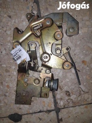 Volkswagen Transporter T4 91-03 Jobb Tolóajtó Zárszerkezet