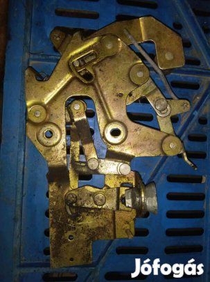 Volkswagen Transporter T4 91-03 Jobb Tolóajtó Zárszerkezet