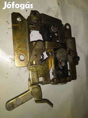 Volkswagen Transporter T4 91-03 Jobb Tolóajtó Zárszerkezet