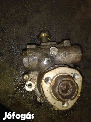 Volkswagen Transporter T4 91-03 Kormányszervó Szivattyú