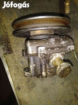 Volkswagen Transporter T4 91-03 Kormányszervó Szivattyú