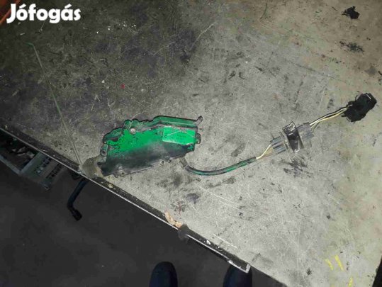 Volkswagen Transporter T4 91-03 Központizár Motor