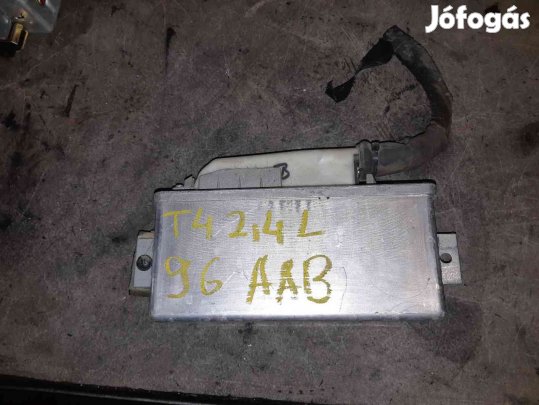 Volkswagen Transporter T4 91-03 Motorvezérlő / ECU