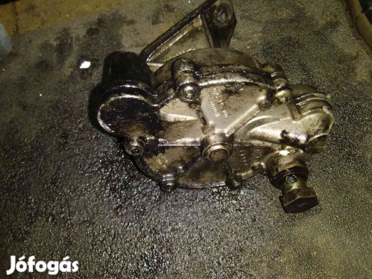 Volkswagen Transporter T4 91-03 Vákumpumpa