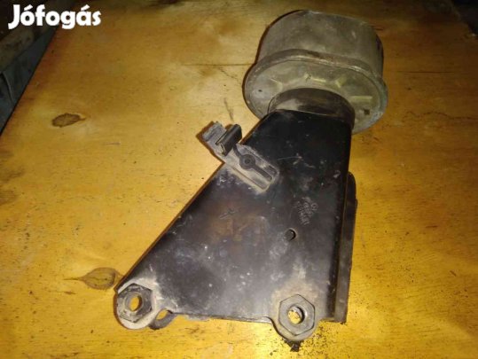 Volkswagen Transporter T4 91-96 Motortartó Bak