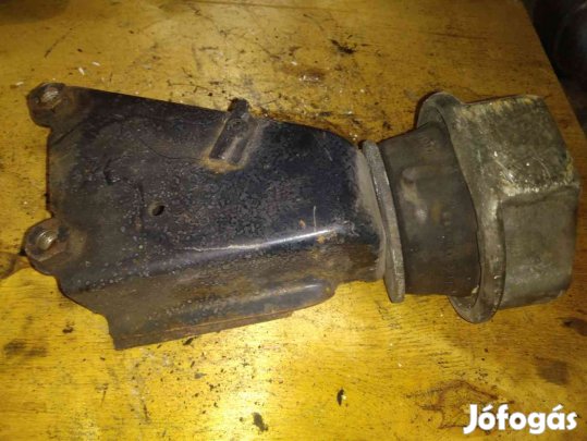 Volkswagen Transporter T4 91-96 Motortartó Bak