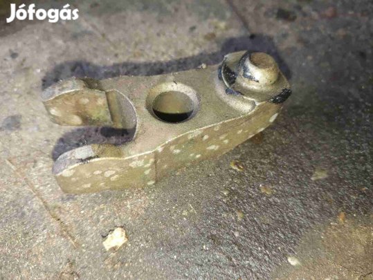 Volkswagen Transporter T4 96-03 Porlasztó Leszorító