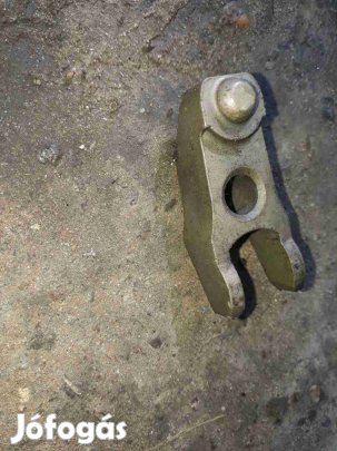 Volkswagen Transporter T4 96-03 Porlasztó Leszorító