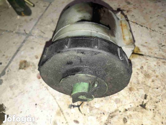 Volkswagen Transporter T4 96-03 Szervó Olaj Tartály