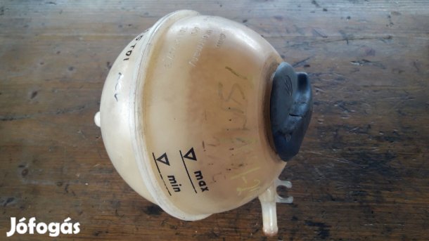 Volkswagen Transporter T4 98-03 Kiegyenlítő Tartály