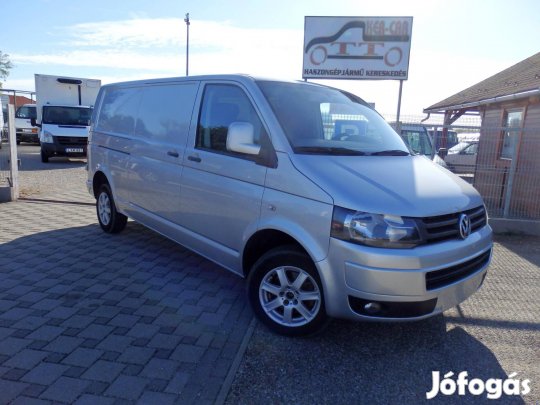 Volkswagen Transporter T5 2.5 TDI Klíma!& Vonóh...