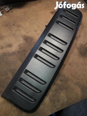 Volkswagen Transporter T5 Bal Kasztni Szellőző