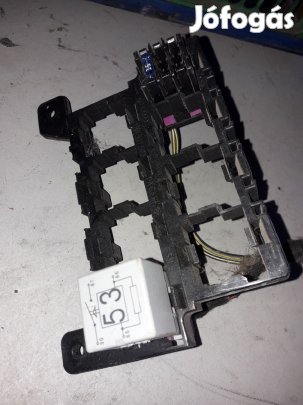 Volkswagen Transporter T5 Biztosítéktábla / Relé Tábla