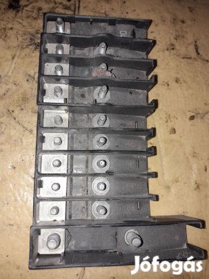 Volkswagen Transporter T5 Biztosítéktábla / Relé Tábla