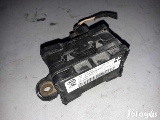 Volkswagen Transporter T5 ESP Jeladó