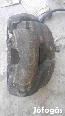 Volkswagen Transporter T5 Jobb Első Féknyereg