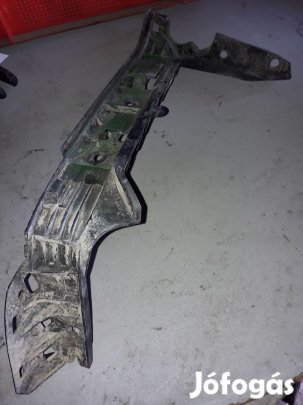 Volkswagen Transporter T5 Jobb Hátsó Lökhárító Tartó