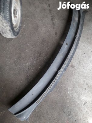 Volkswagen Transporter T5 Levélrács