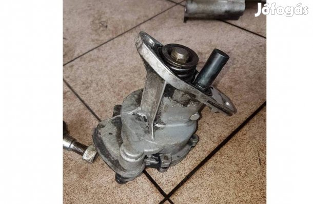 Volkswagen VW transporter T4 Caravelle Multivan 2.5 TDI vákuumpumpa