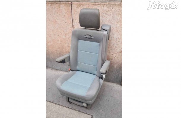 Volkswagen VW transporter T4 Multivan II Generation forgatható ülés