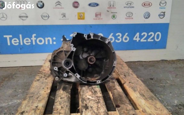 Volvo 1,6D CV6R-7002 GB bontott váltó