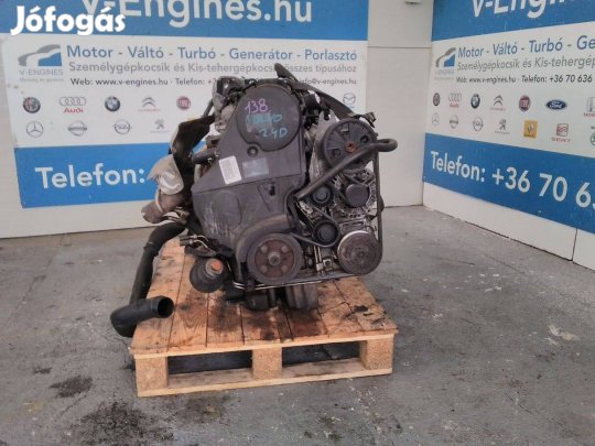 Volvo D5244T bontott motor